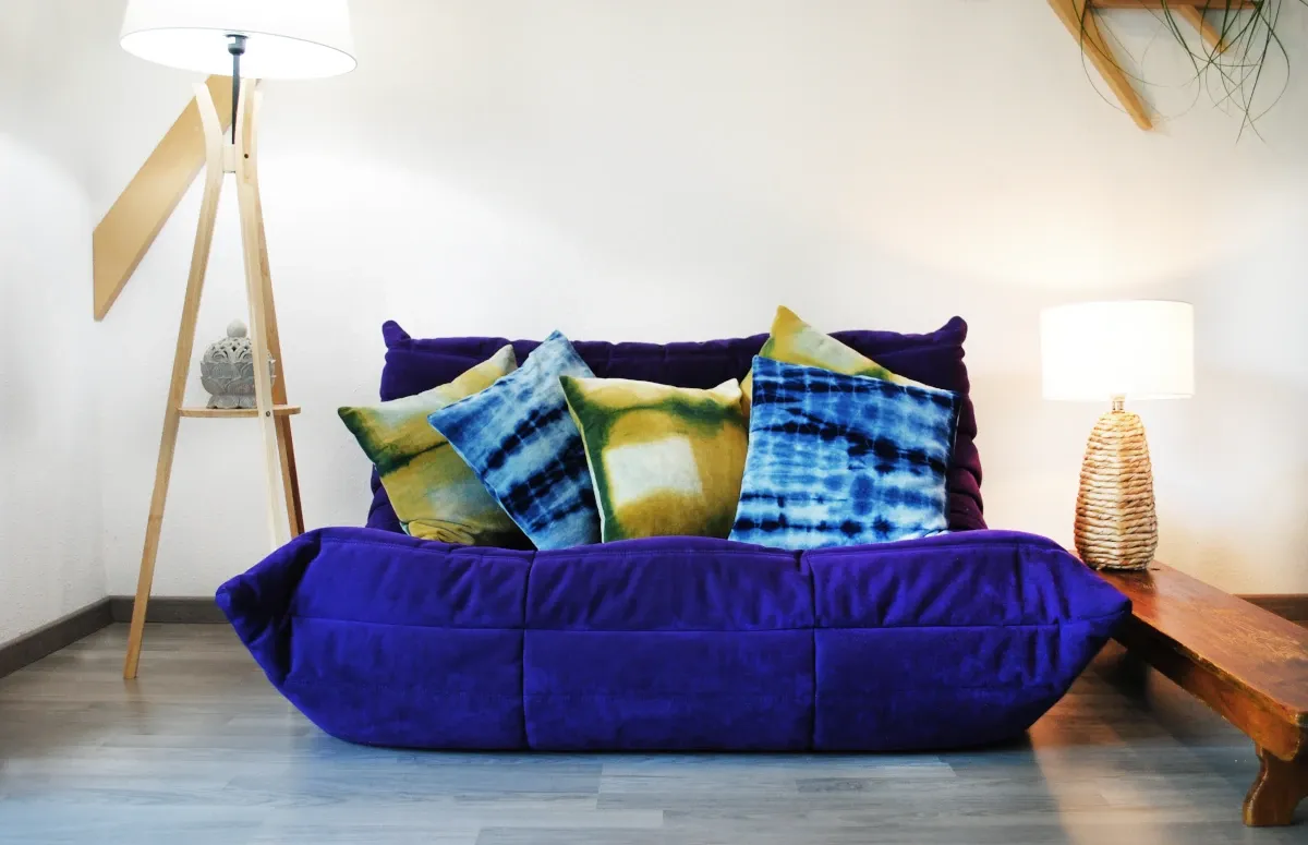 Tribu Indigo Shibori coussin déco 40x40 velours indigo
