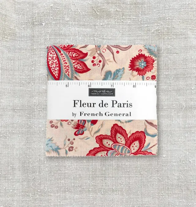 French General Fleur de Paris Charm Pack coton 42 carrés 5"