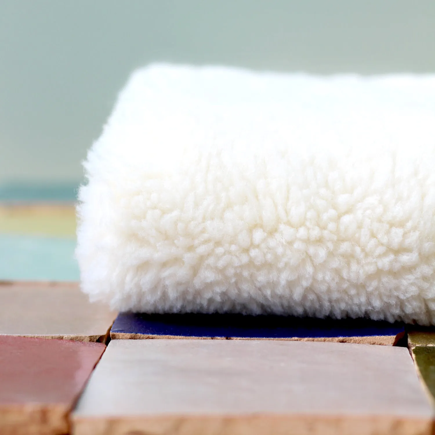 La Maison Naïve Sherpa fausse fourrure tissu blanc cassé coton