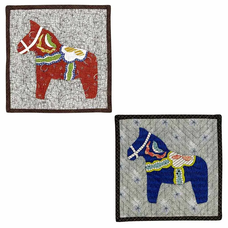 Yoko Saito Dalarna Horse kit tapisserie mini rouge 21 cm