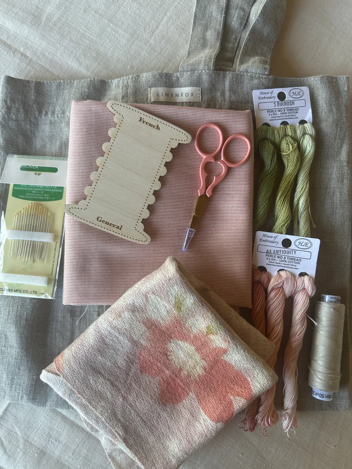 French General Fleur de France Tote kit couture lin