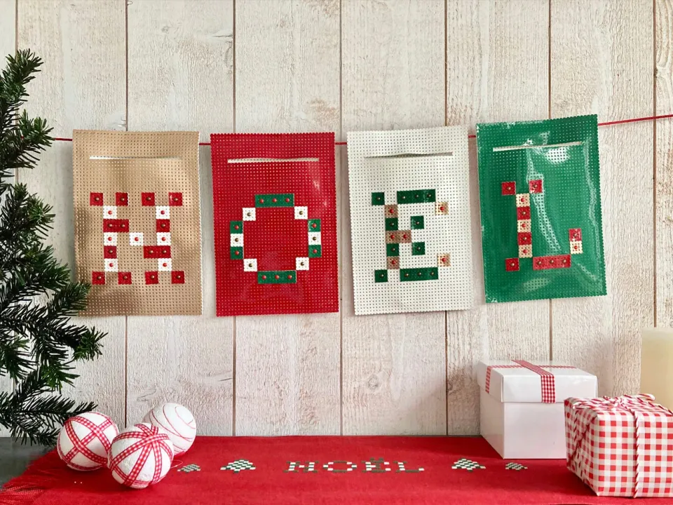 La Croix et La Manière lettres carrées Noël kit sans coton