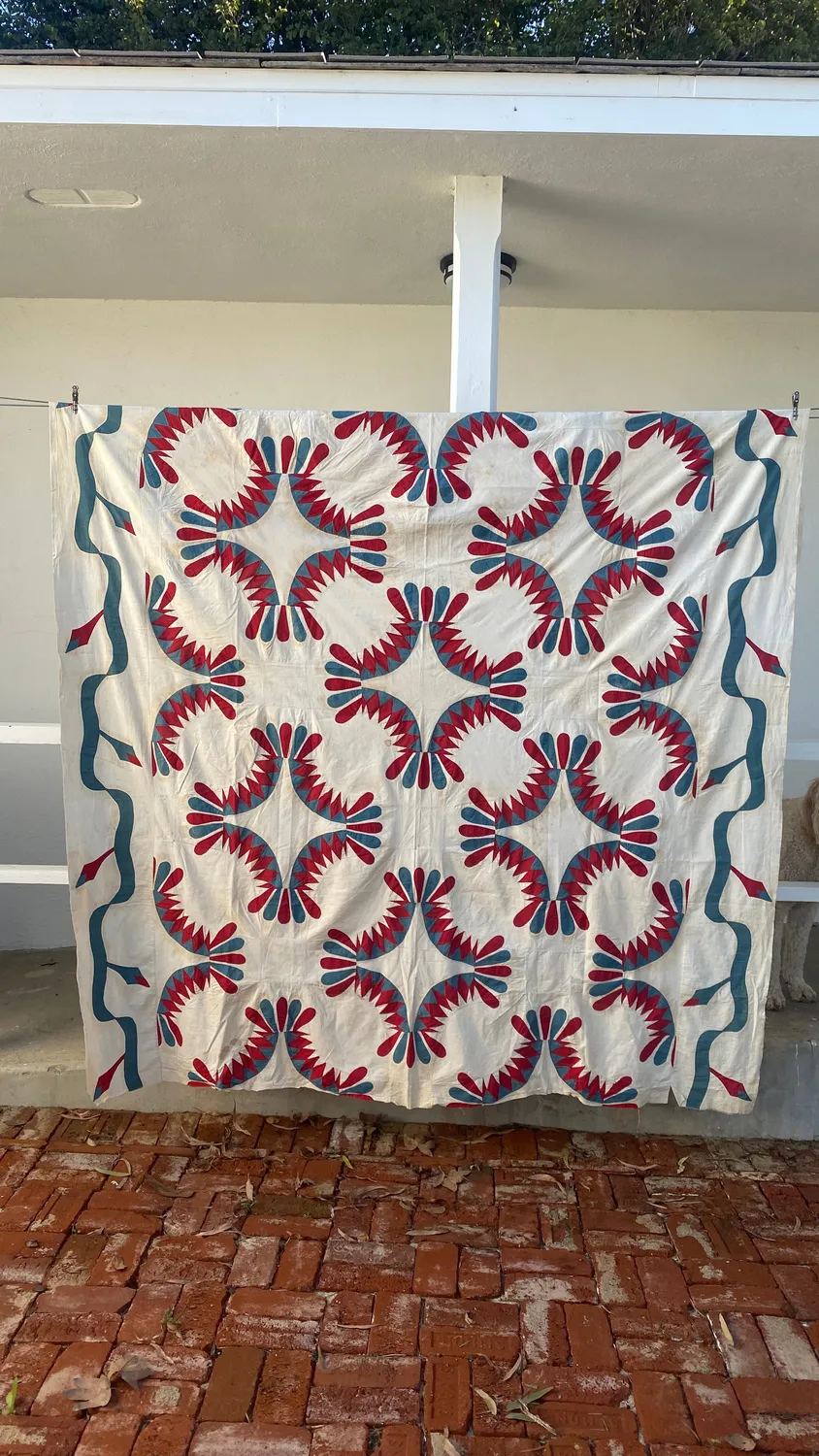 French General Red and Blue dessus de quilt ancien rouge bleu