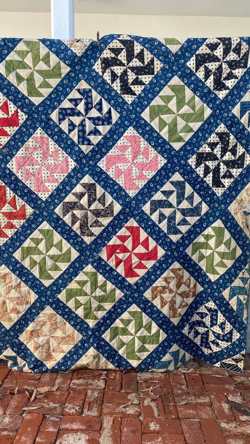 French General Pinwheel quilt ancien 224 cm coton indigo