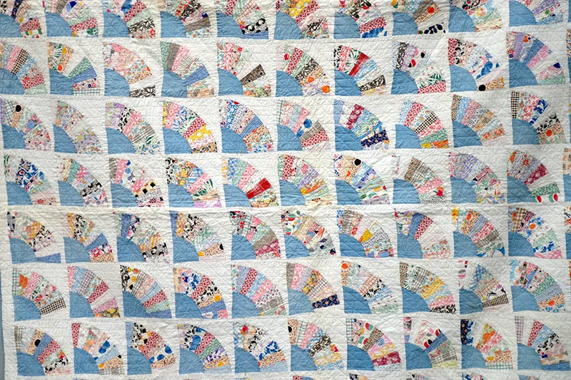 French General Grandmother's Fan quilt ancien 165x206 cm
