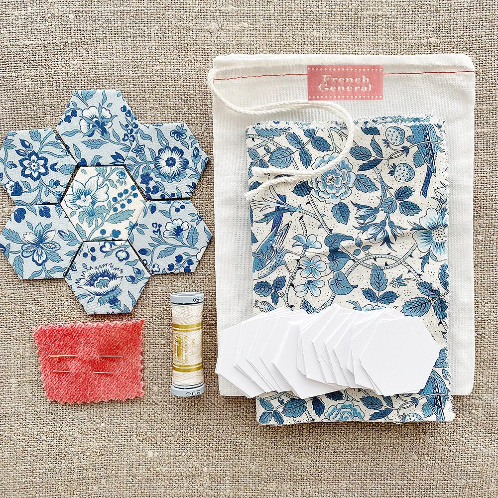 French General Petite Crafty Kits kit couture main assortiment 4 modèles