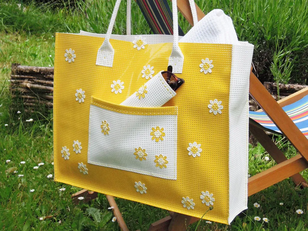 La Croix et La Manière livret cabas fleurs jaune blanc 14,5x21 cm