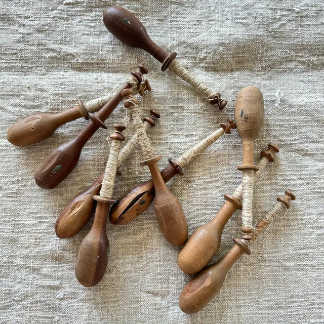 French General fuseaux dentelle bois ancien lot 10