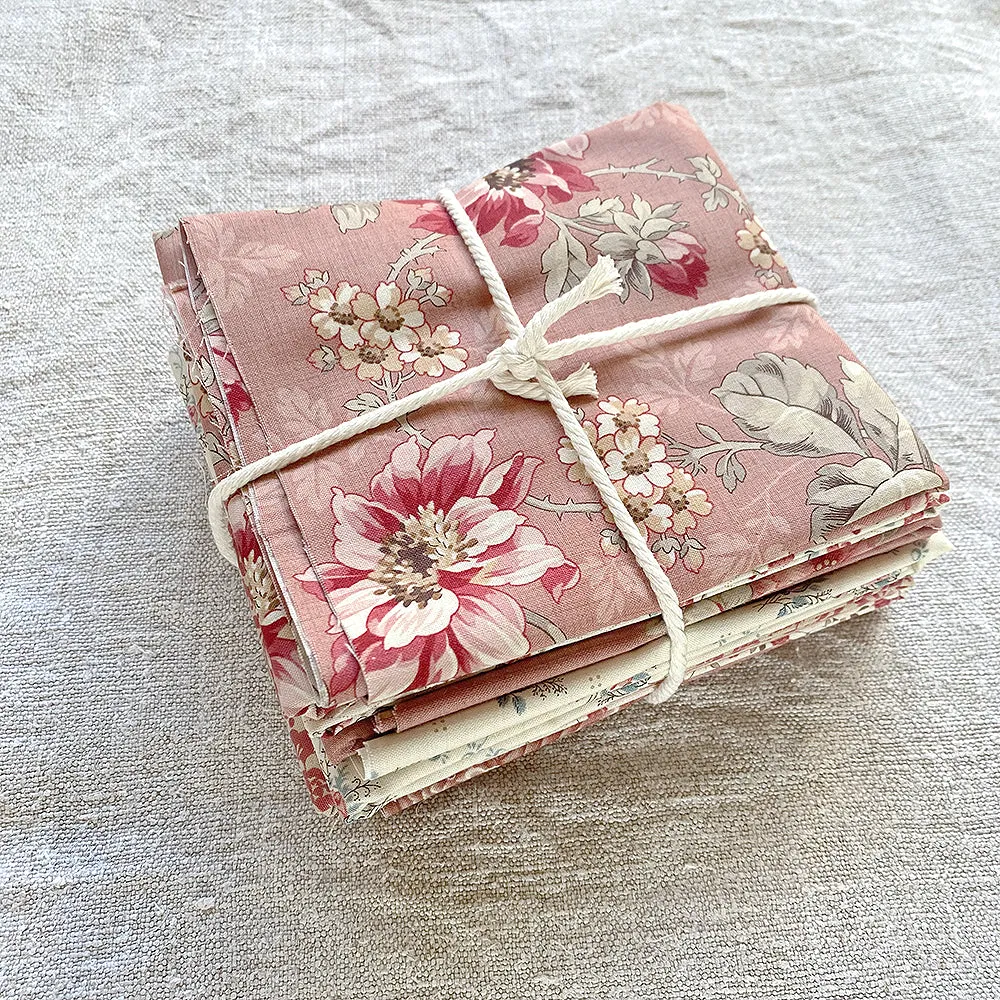 French General Curated Color Bundles tissu coton 8 coupons rose