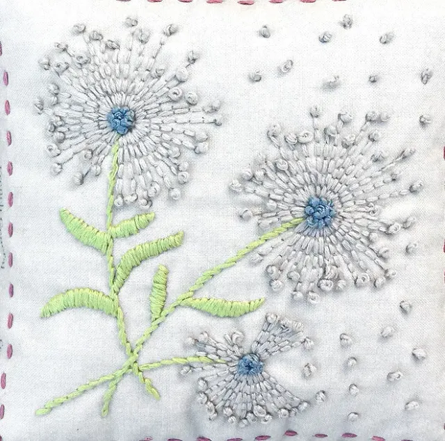 French General Dandelion sampler broderie lin perle 25x25 cm