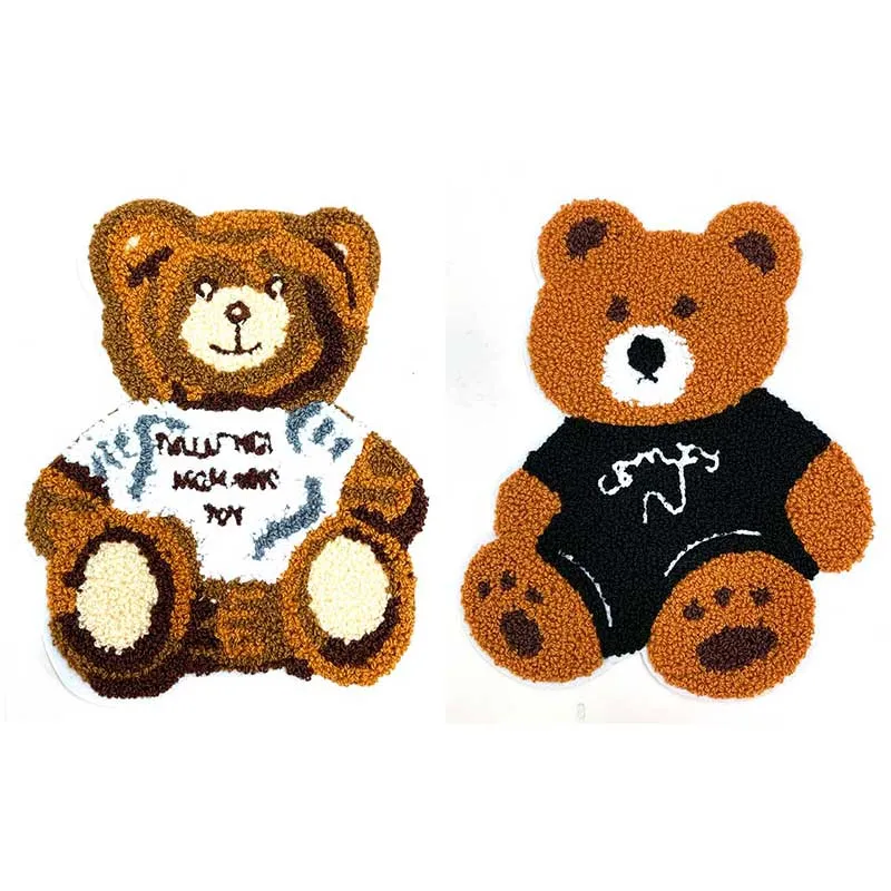 Yoko Saito écusson ours teddy à coudre t-shirt blanc grand