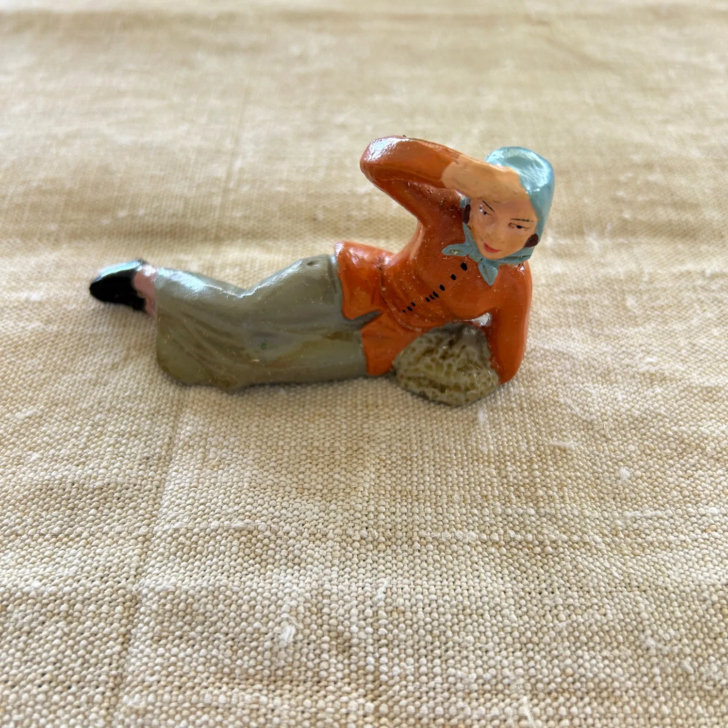 French General Found in France pêcheur figurine argile 10 cm