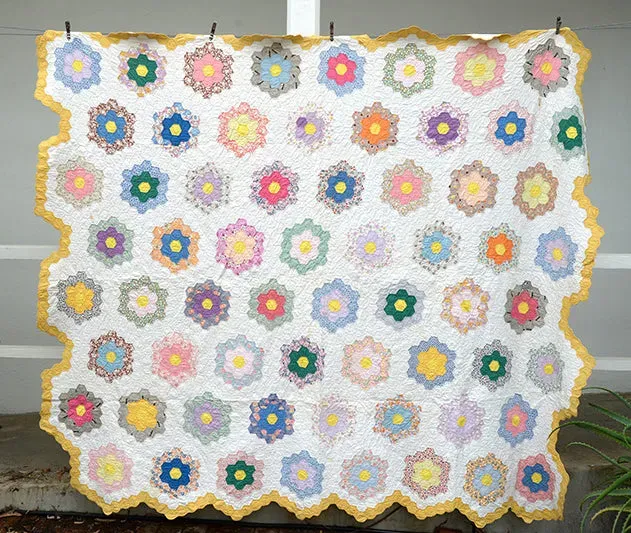 French General Grandmother Flower Garden quilt ancien 183x203