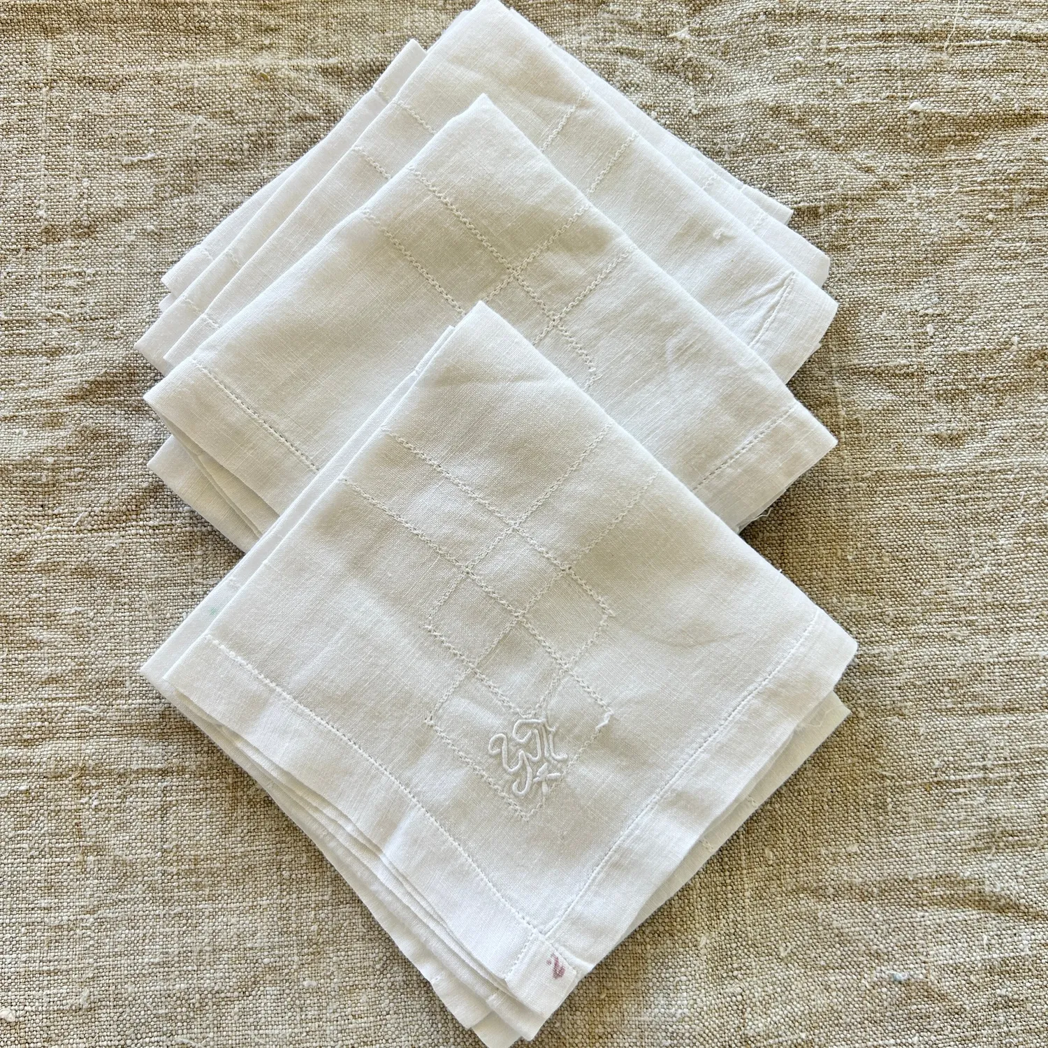 French General YM Monogram mouchoirs lin ancien lot de 2 beige