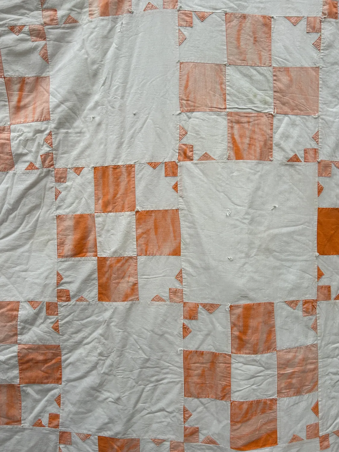 French General Nine Patch quilt ancien orange à découper 208 cm