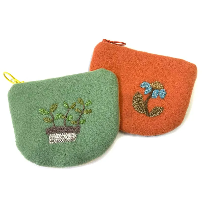 Yoko Saito Wool Darning kit pochette brodée laine 13cm