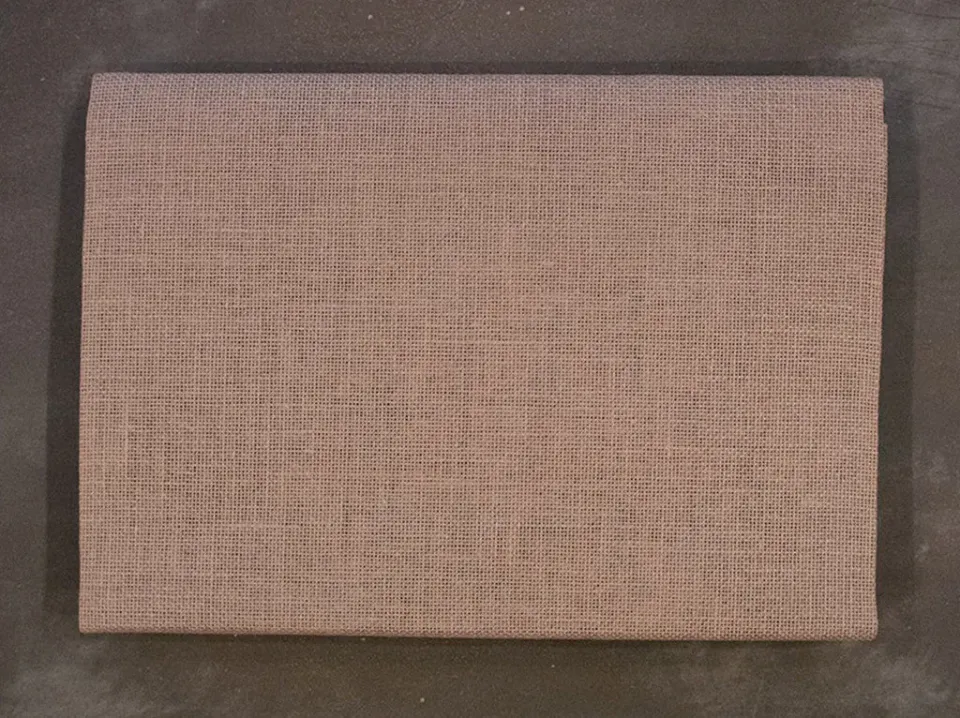 La Croix et La Manière étamine lin 12 fils taupe 45x45 cm