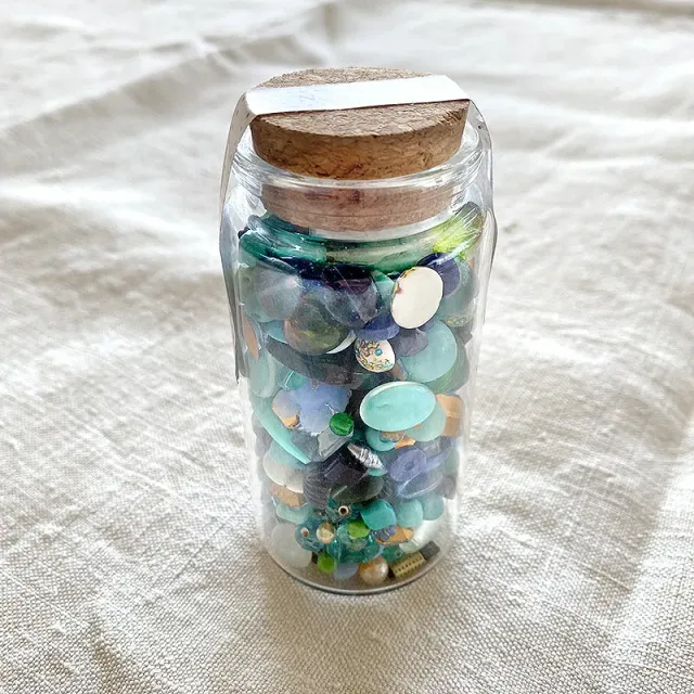French General Shades of Turquoise bocal perles vintage