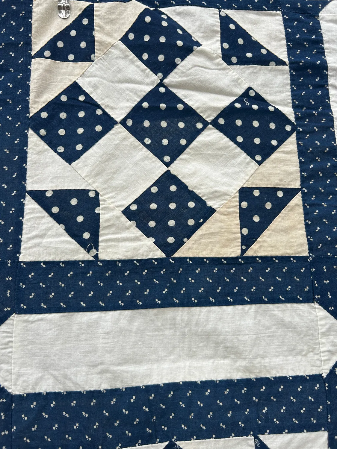 French General Nine Patch dessus quilt indigo ancien 178x224 cm