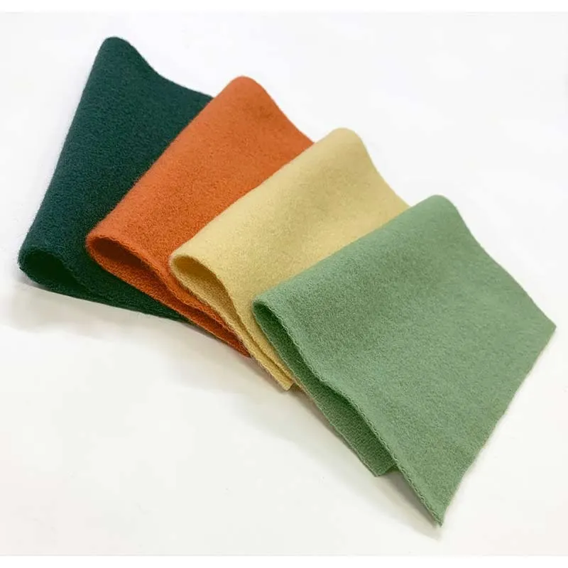 Yoko Saito 2601 lot tissus laine 17 cm x4