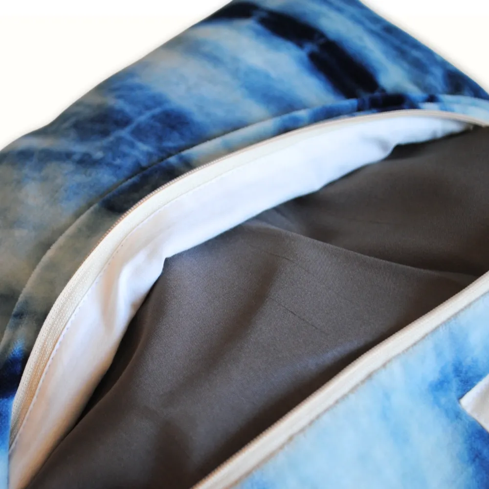 Tribu Indigo Shibori coussin déco 40x40 velours indigo