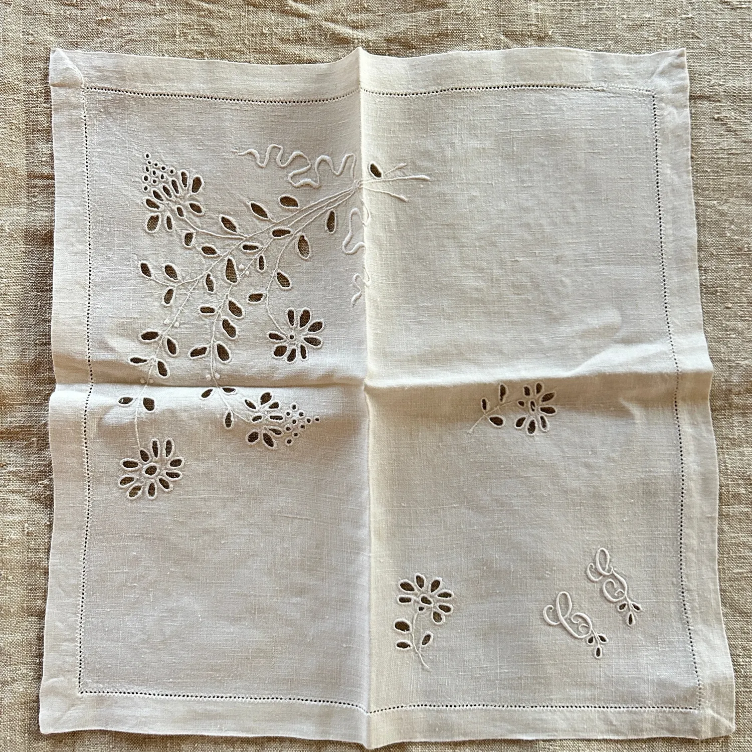French General Vintage Linen Tea Set nappe + serviettes lin brodé CG