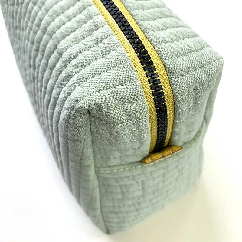 Yoko Saito Nubi kit pochette voyage matelassée