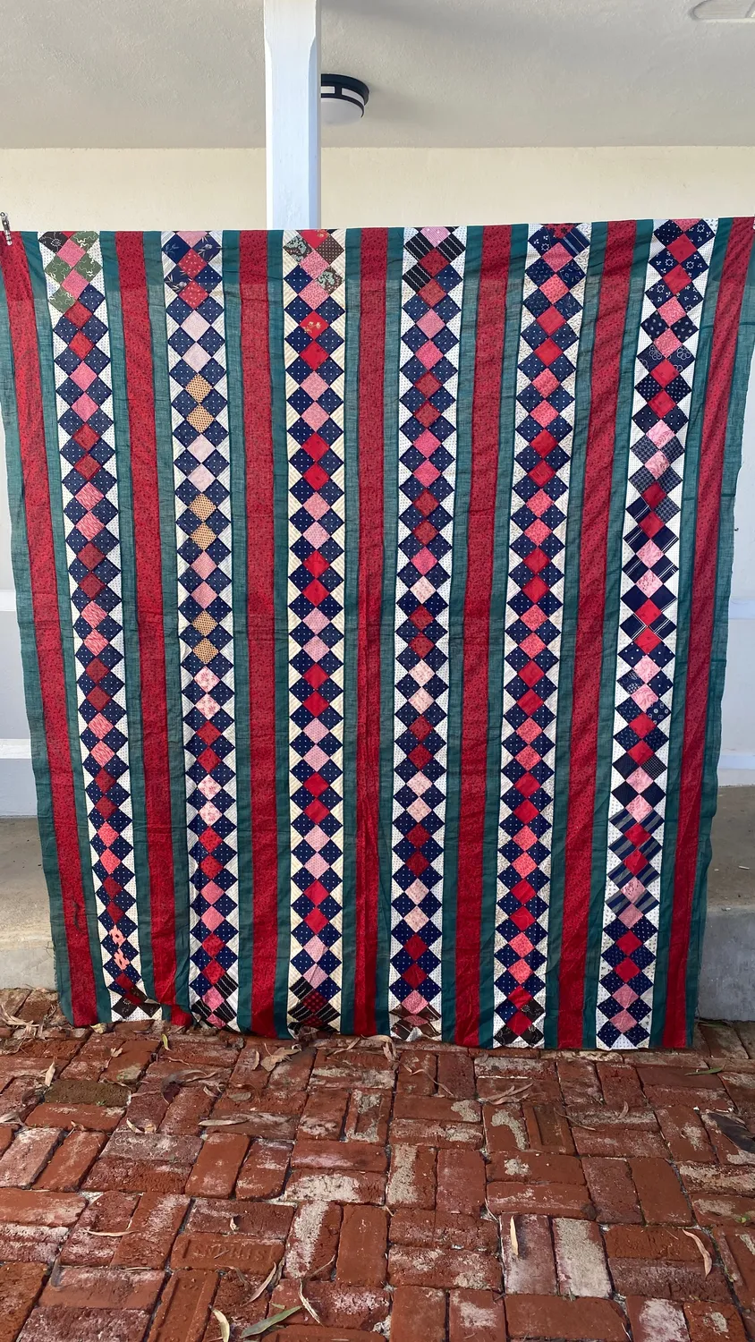 French General Antique Bars Four-Patch dessus quilt patchwork 223x183
