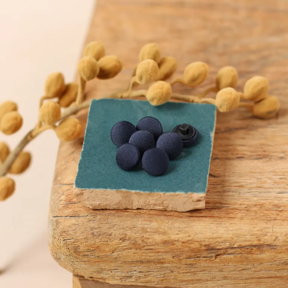 La Maison Naïve Satin bouton recouvert Denim 10 mm l’unité