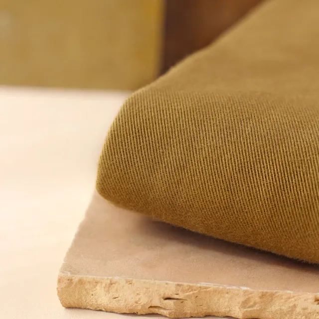 La Maison Naïve gabardine twill légère tissu olive clair coton bio