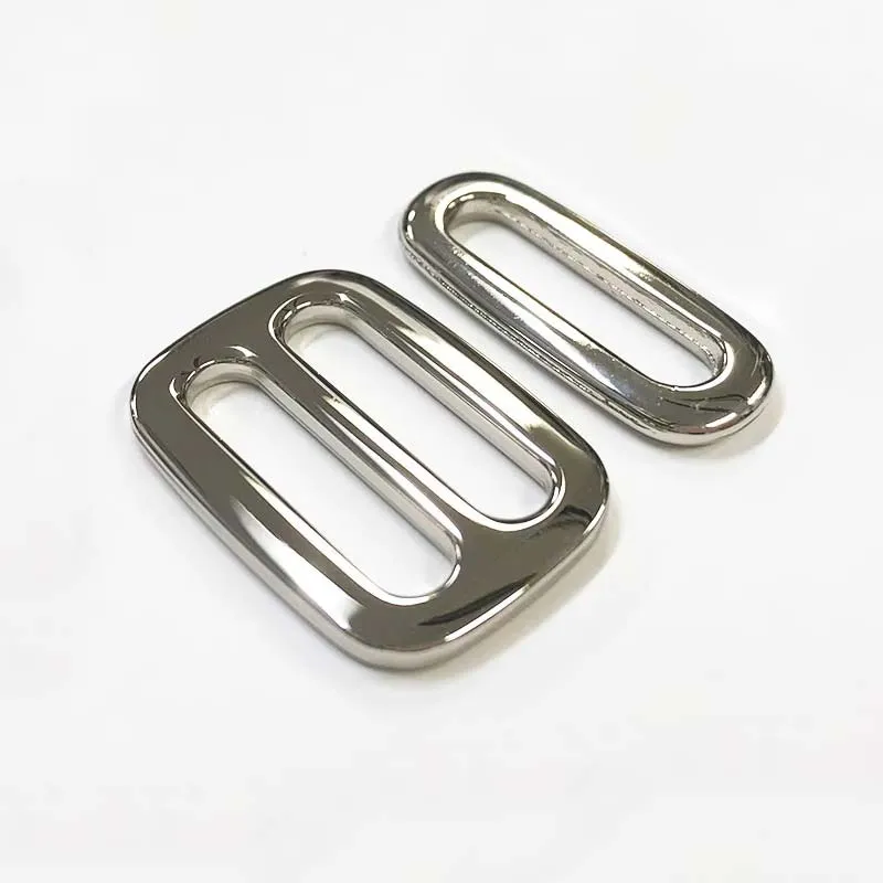 Yoko Saito boucles métal ovales argentées sac 20 mm lot 2