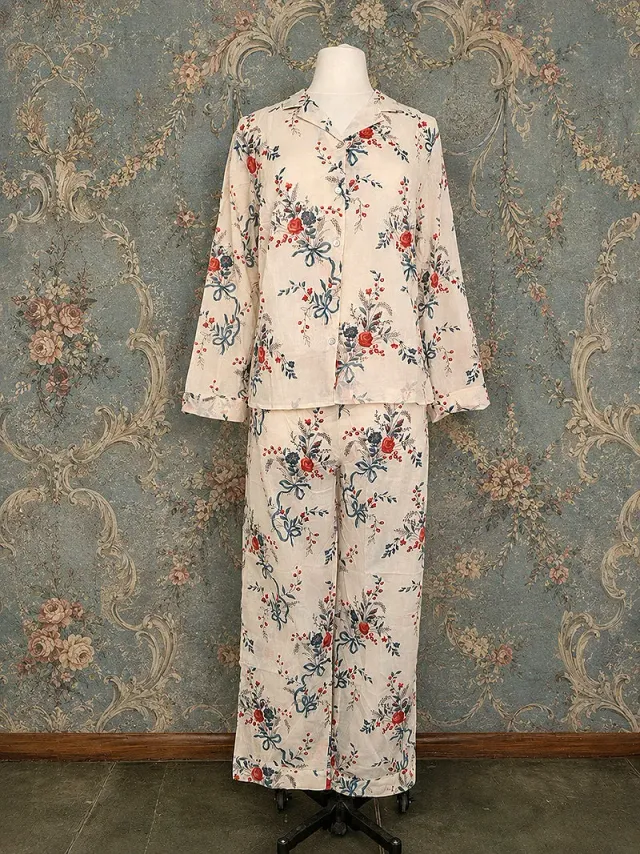 French General L'Esprit de Provence Bouquet Floral pyjama voile coton