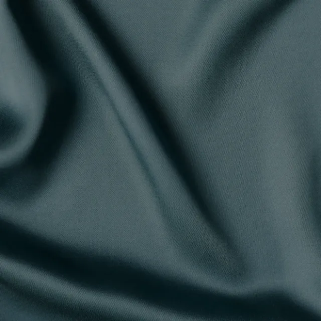 La Maison Naïve satin de viscose paon échantillon 8,5 cm