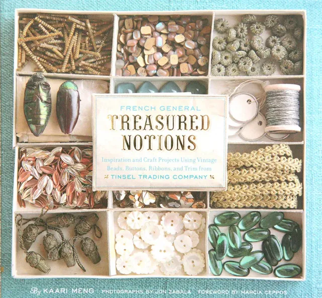 French General Treasured Notions livre couture vintage perles
