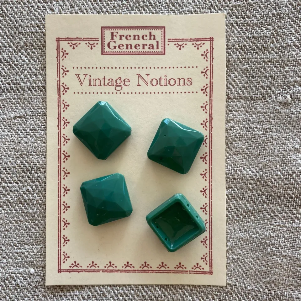 French General Nailhead perles verre jadeite 20 mm x4