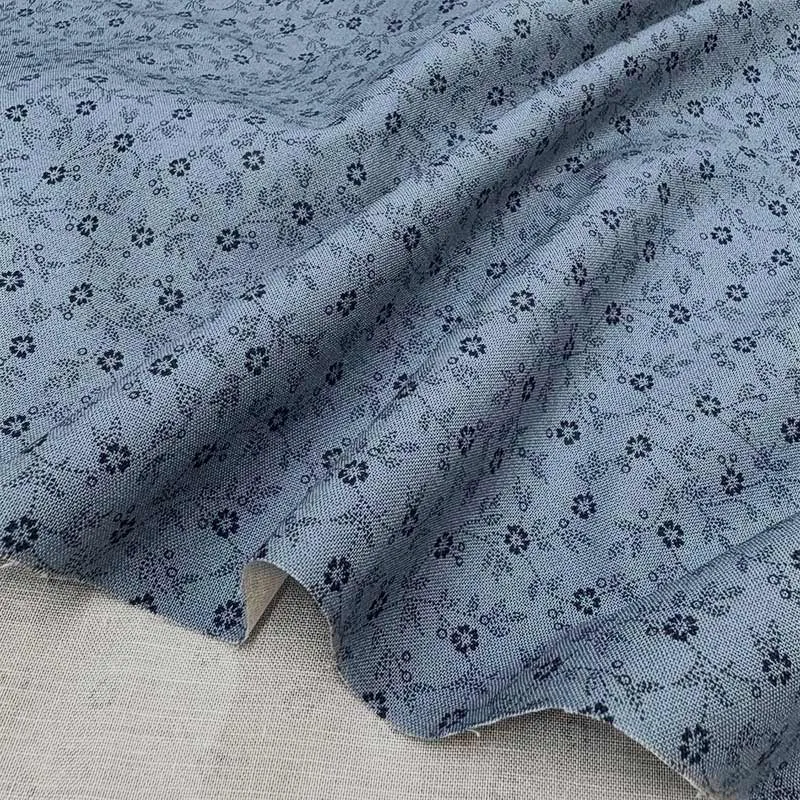 Yoko Saito web2603-A11 tissu coton bleu fleurs au mètre 110 cm