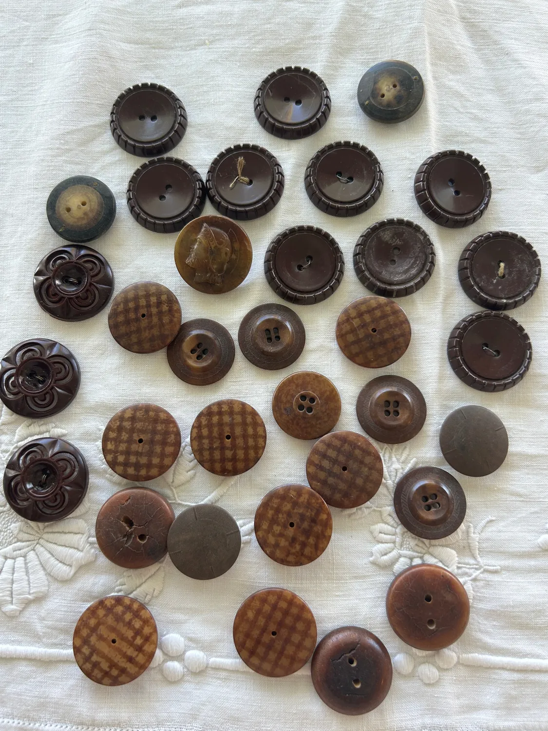 French General Vintage Brown boutons vintage marron lot 36