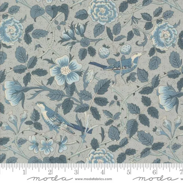 French General Sacre Bleu tissu Ciel Blue 13972-14 coton
