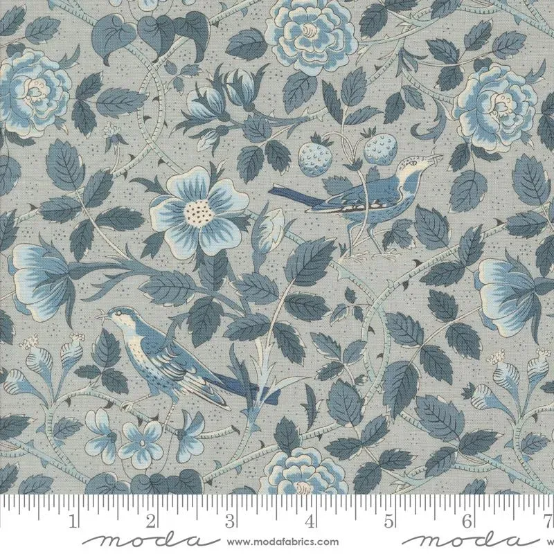 French General Sacre Bleu tissu Ciel Blue 13972-14 coton
