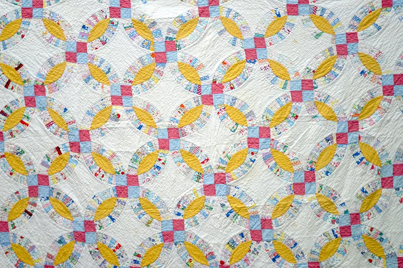 French General Double Wedding Ring quilt ancien 190x203 main