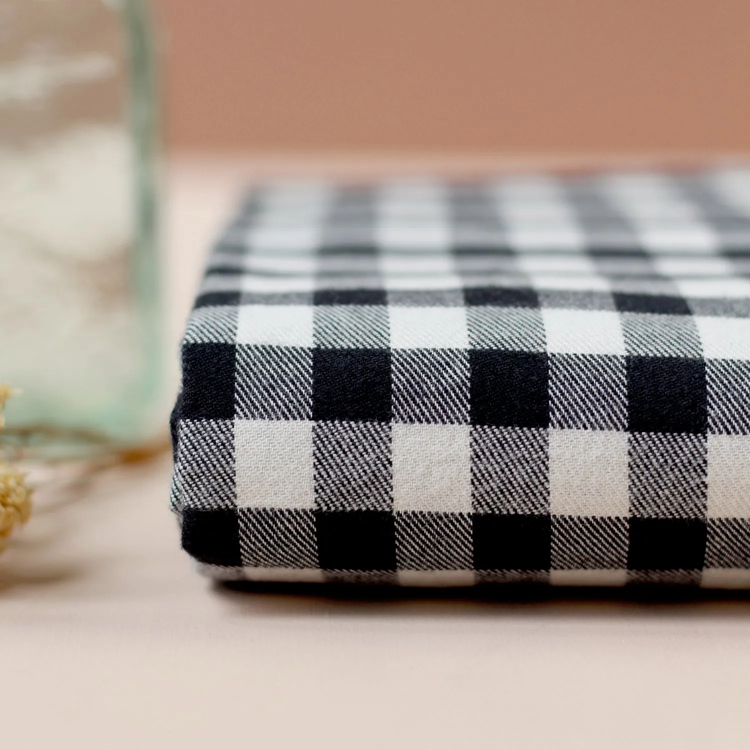 La Maison Naïve Vichy grands carreaux tissu flanelle noir