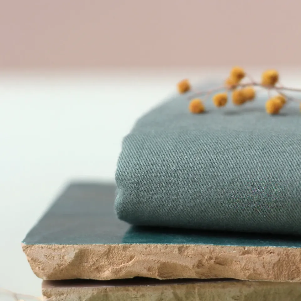 La Maison Naïve Laurier tissu gabardine coton au mètre