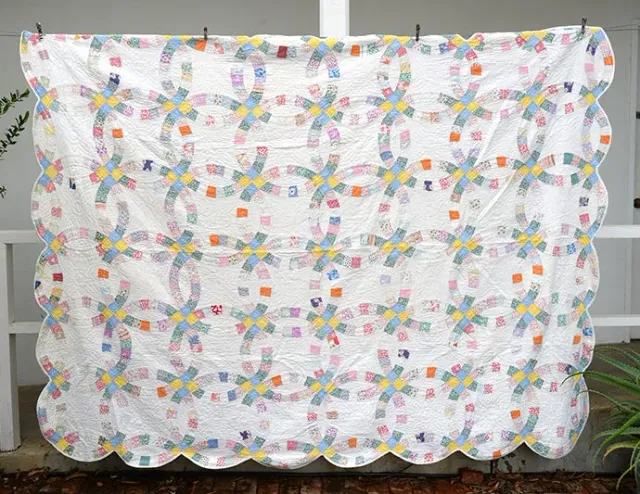 French General Double Wedding Ring quilt ancien coton 1930