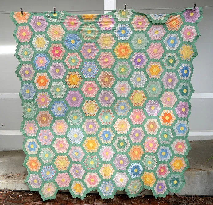 French General Jardin de Grand-Mère dessus quilt ancien