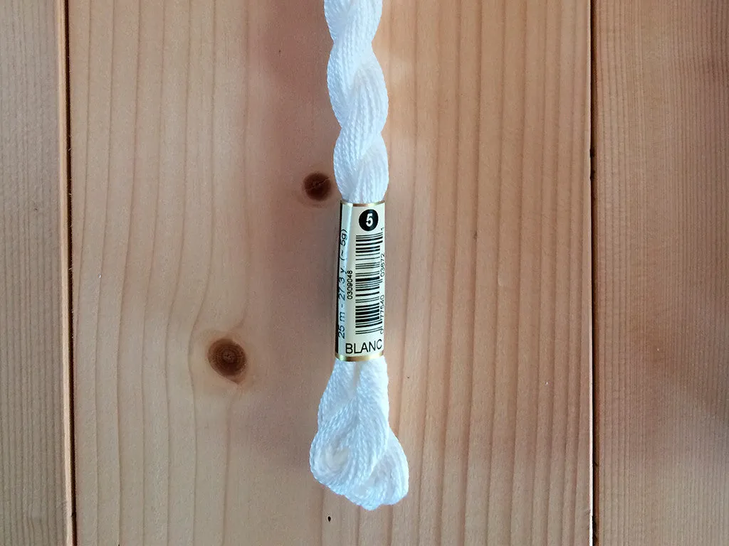 La Croix et La Manière n°5 coton perlé 25 m ton sur ton