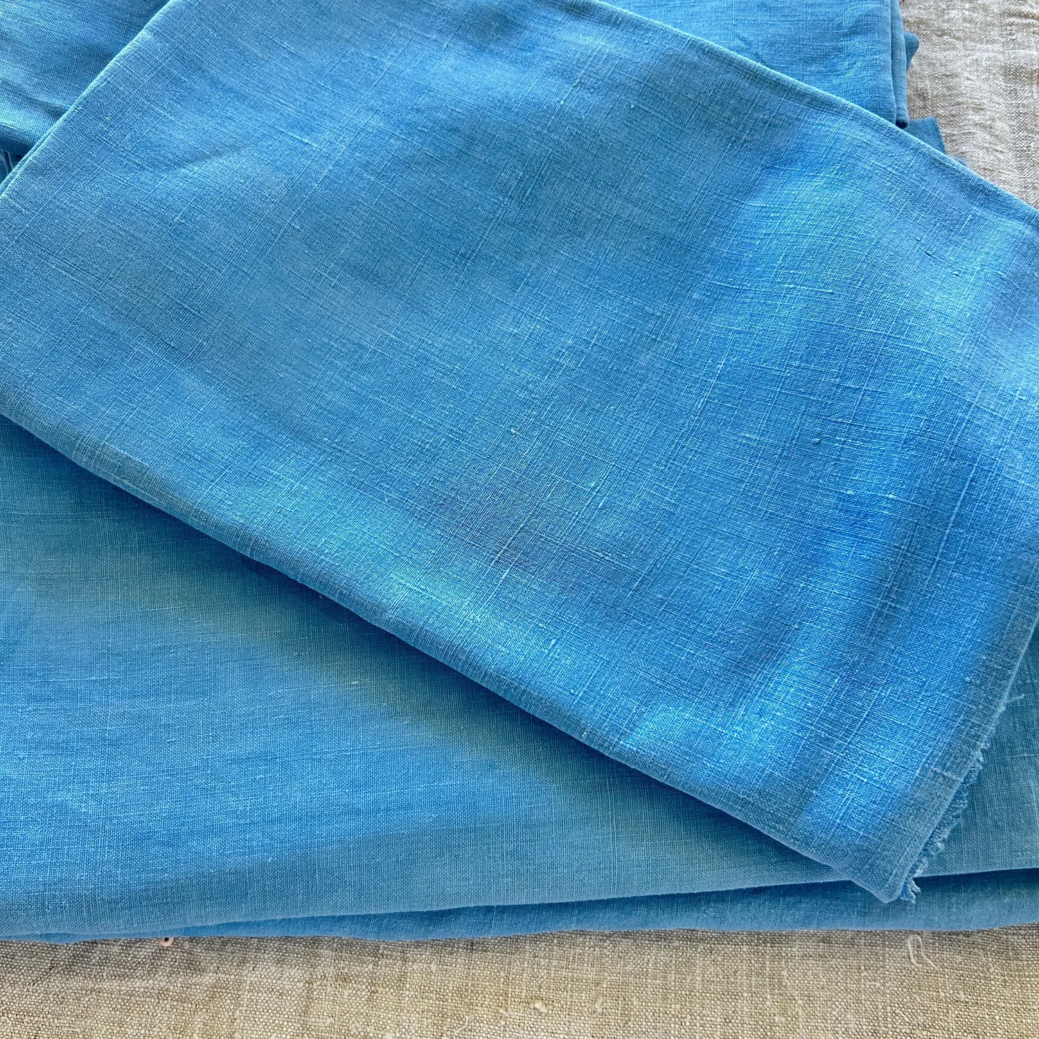 French General Woad Dyed Antique Linen lin ancien bleu guède