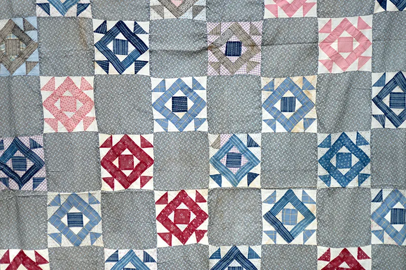 French General Churn Dash dessus de quilt ancien 157x198