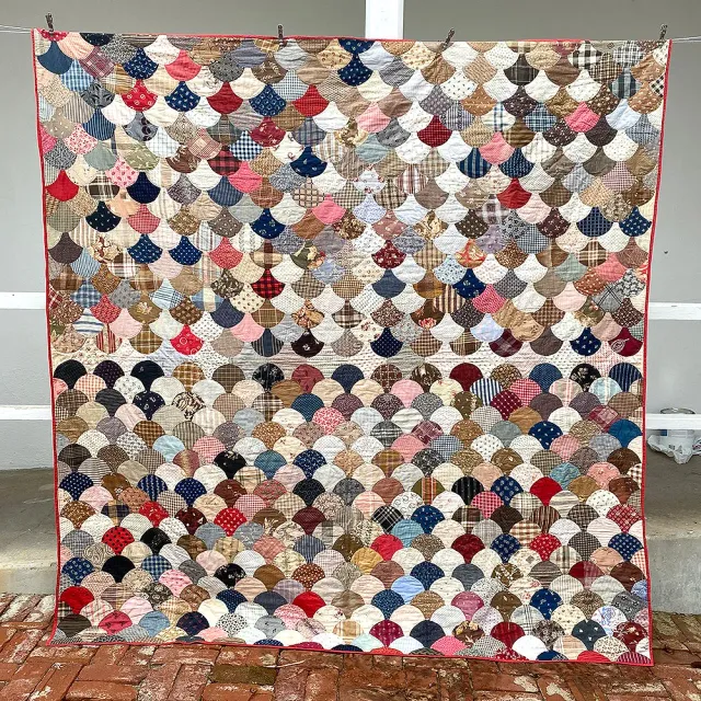 French General Early Clamshell quilt ancien écailles XIXe