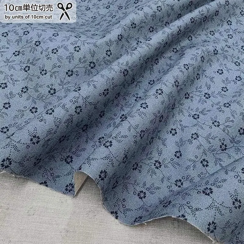 Yoko Saito web2603-A11 tissu coton bleu fleurs au mètre 110 cm