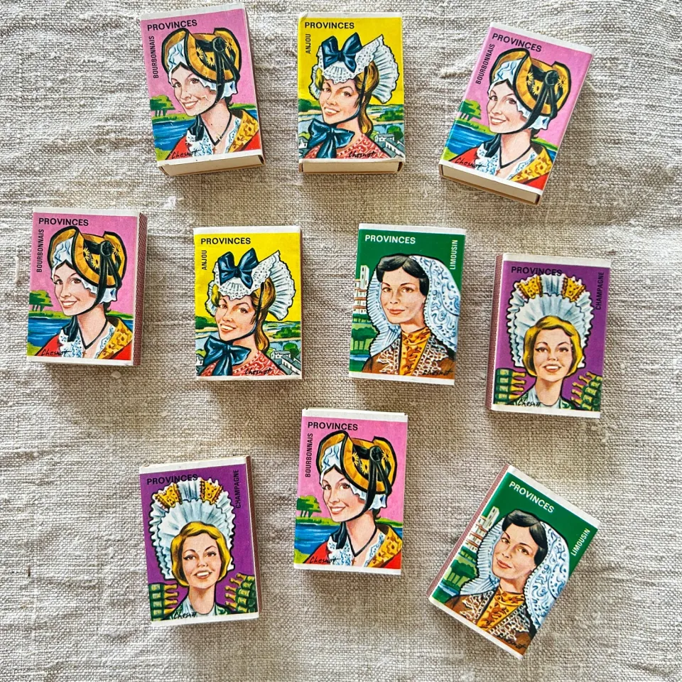 French General Vintage lot 10 boîtes d'allumettes femmes